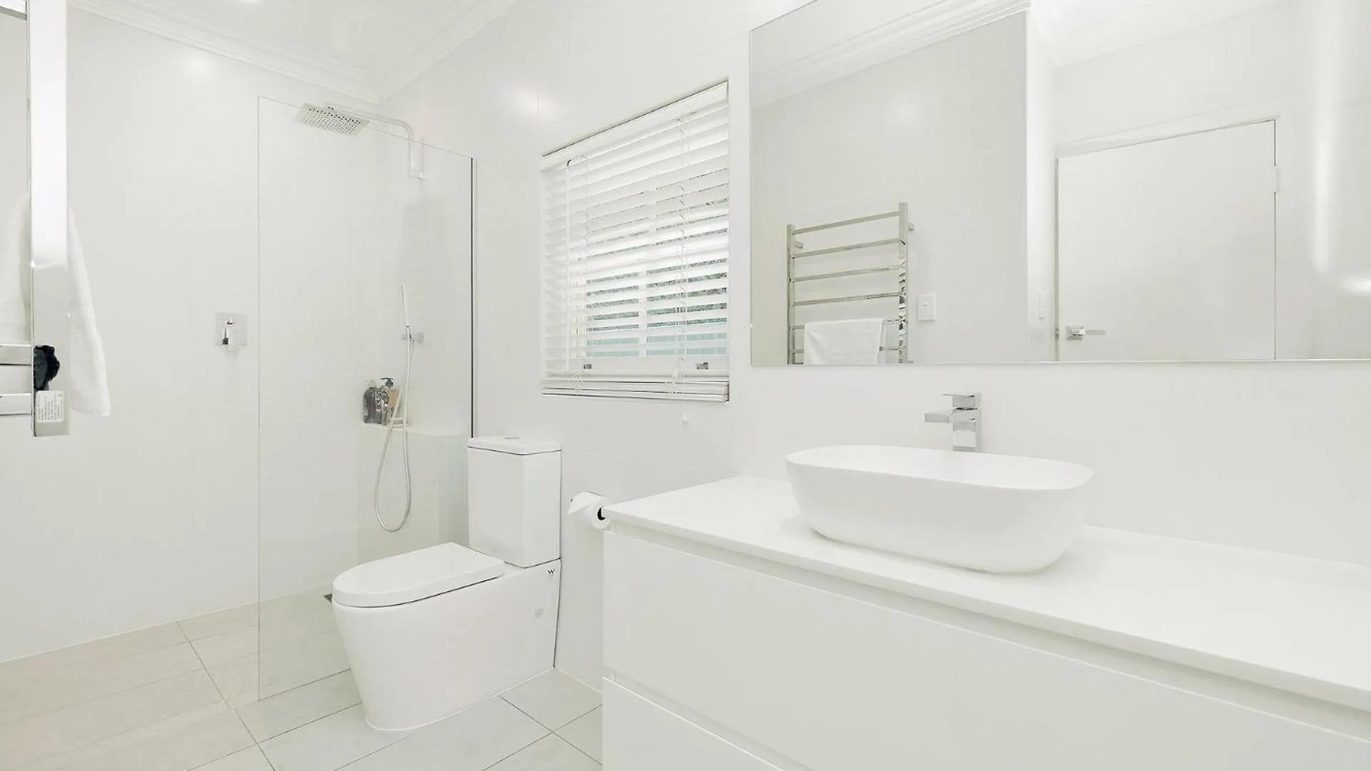 Apartment 3Br Furnished Homette In Kensington Gardens Adelaide